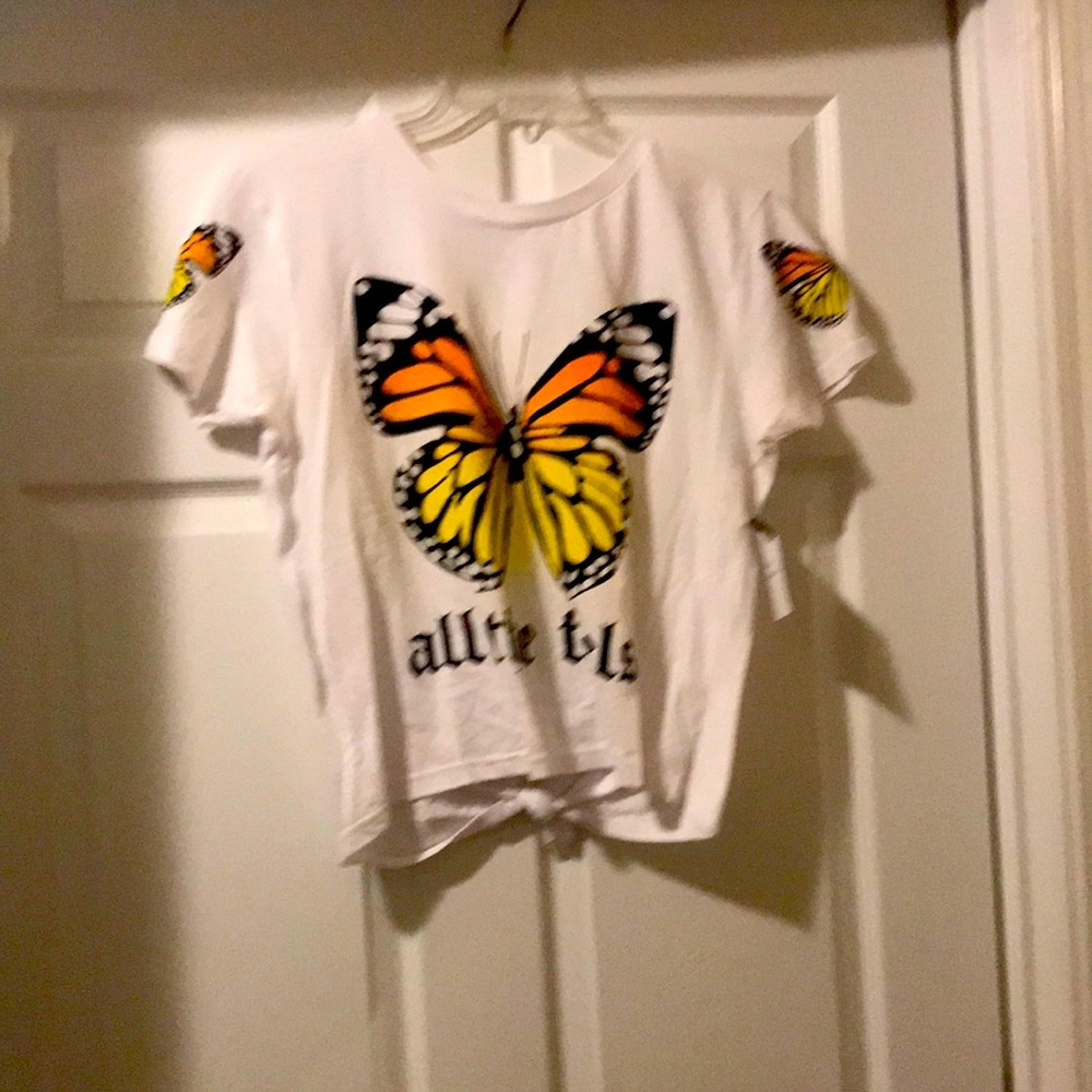 Cute butterfly shirt !!